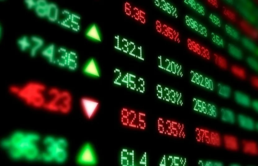 Bất ngờ đảo chiều: VN-Index lao dốc, khối ngoại bán ròng kỷ lục